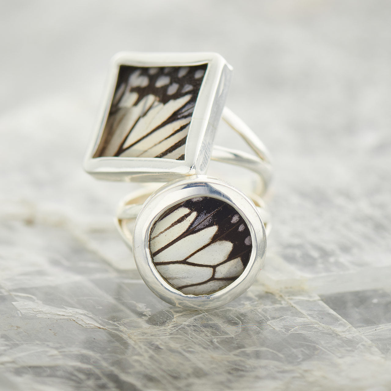 Glassy Tiger Fine Silver Circle Ring