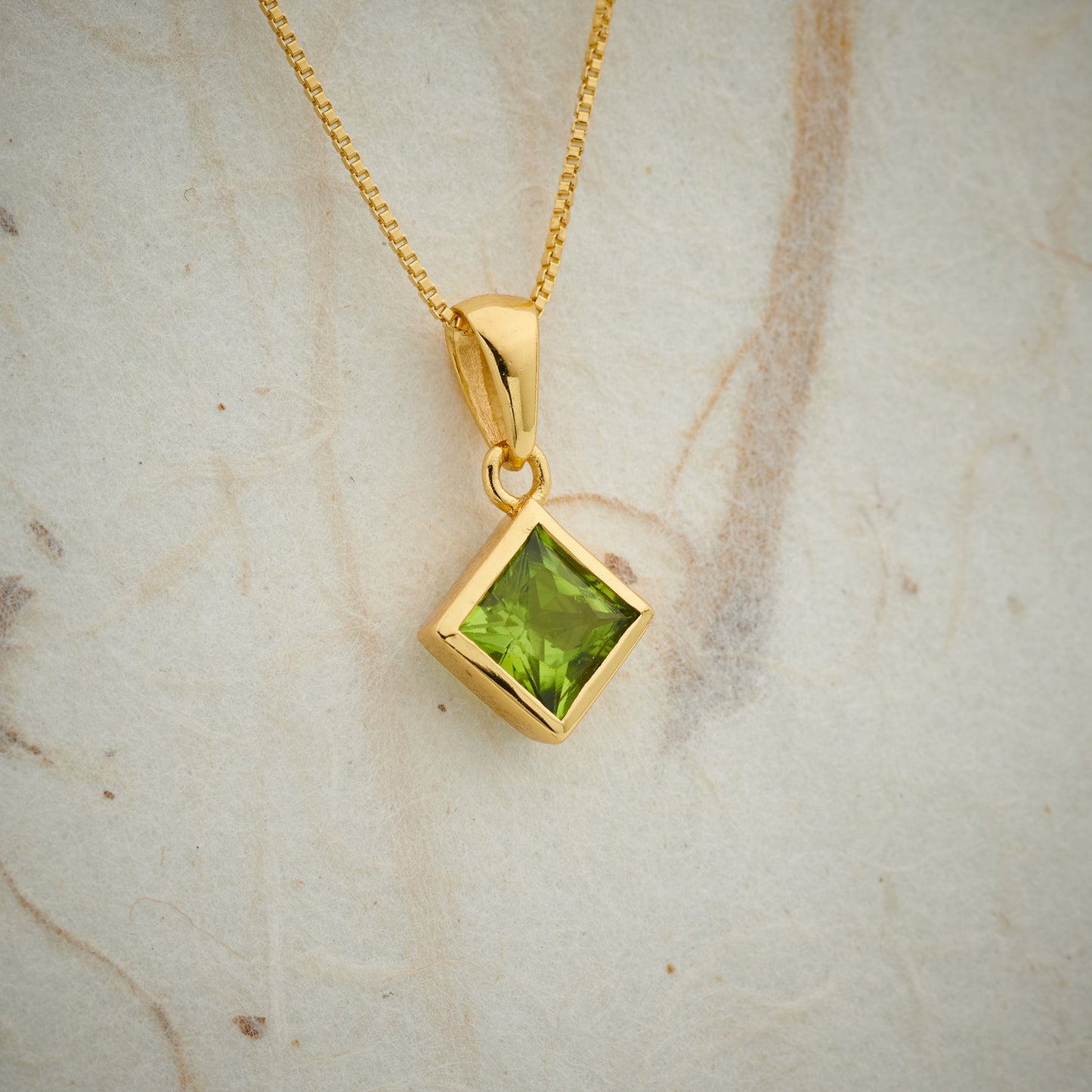 Peridot Everyday Gold Pendant