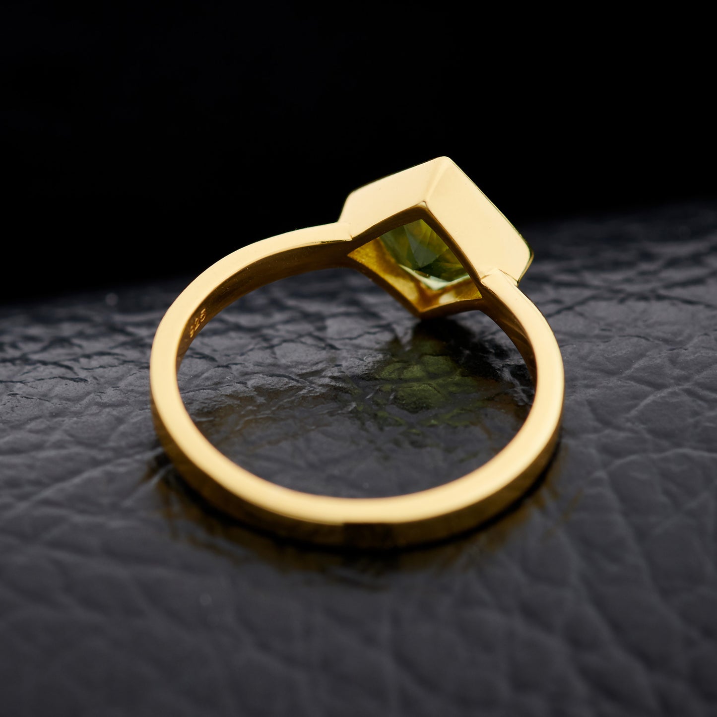 Peridot Everyday Gold Ring