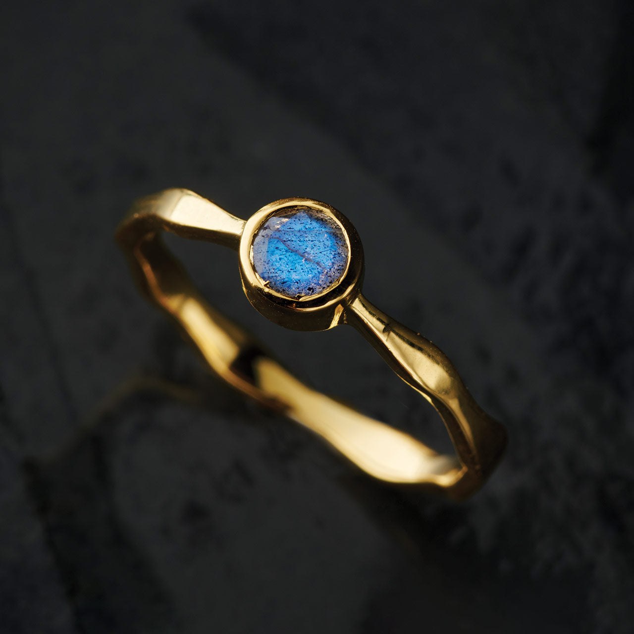 Labradorite 18K Vermeil Gold Wavy Ring