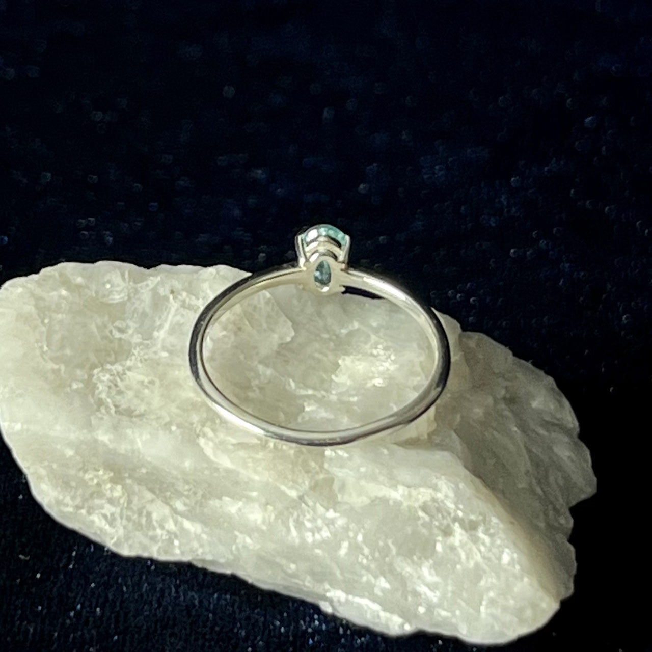 Apatite Ring