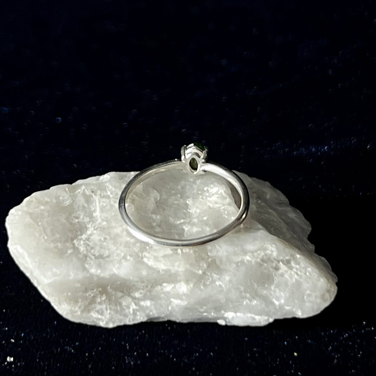 Chrome Diopside Ring