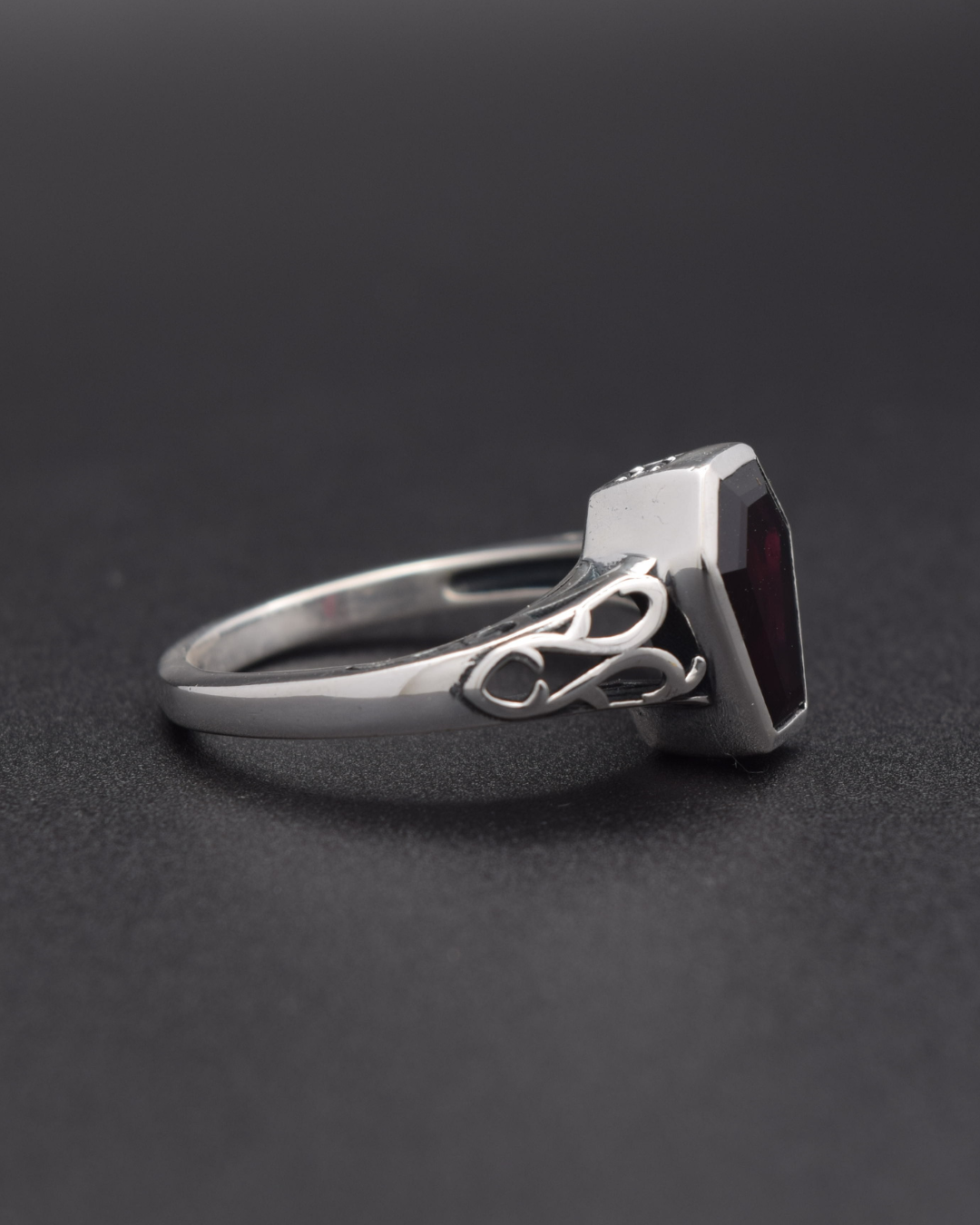 Silvaria Garnet Coffin Ring