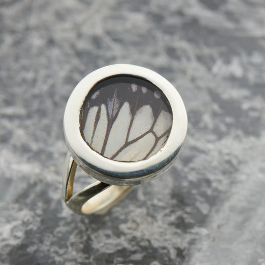 Glassy Tiger Fine Silver Circle Ring