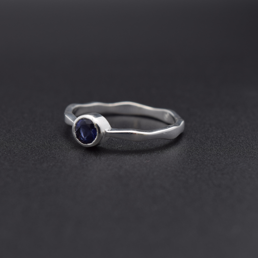Silvaria Iolite Wavy Ring