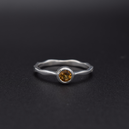 Silvaria Citrine Wavy Ring