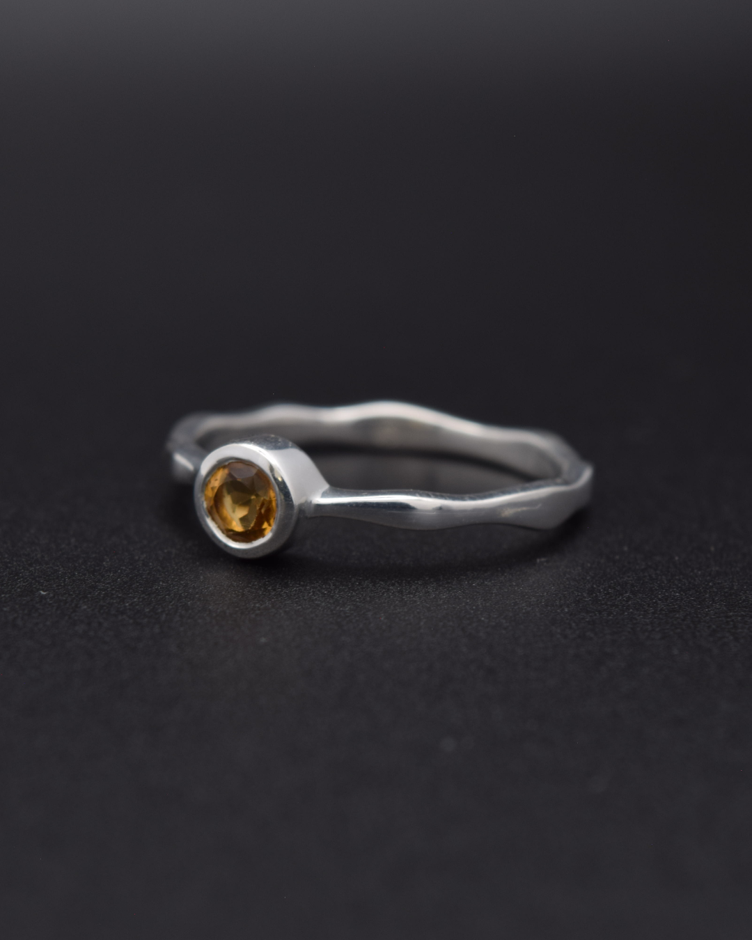 Silvaria Citrine Wavy Ring