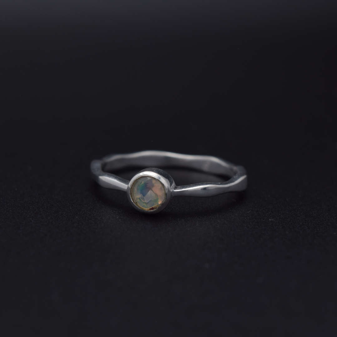 Silvaria Ethiopian Opal Wavy Ring