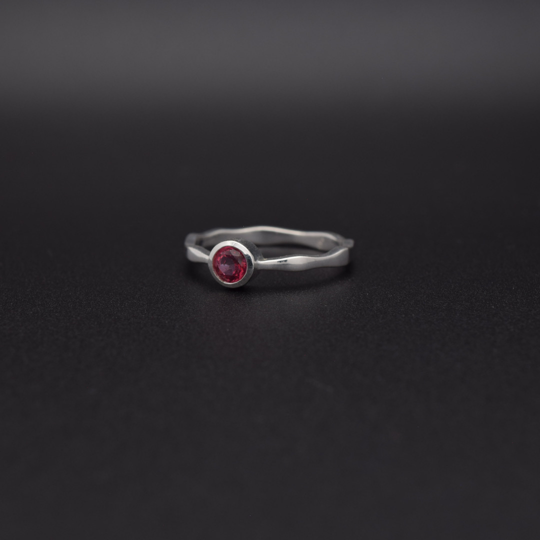 Silvaria Pink Topaz Wavy Ring