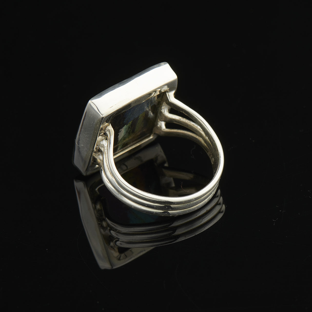 Urania Ripheus Fine Silver Square Ring