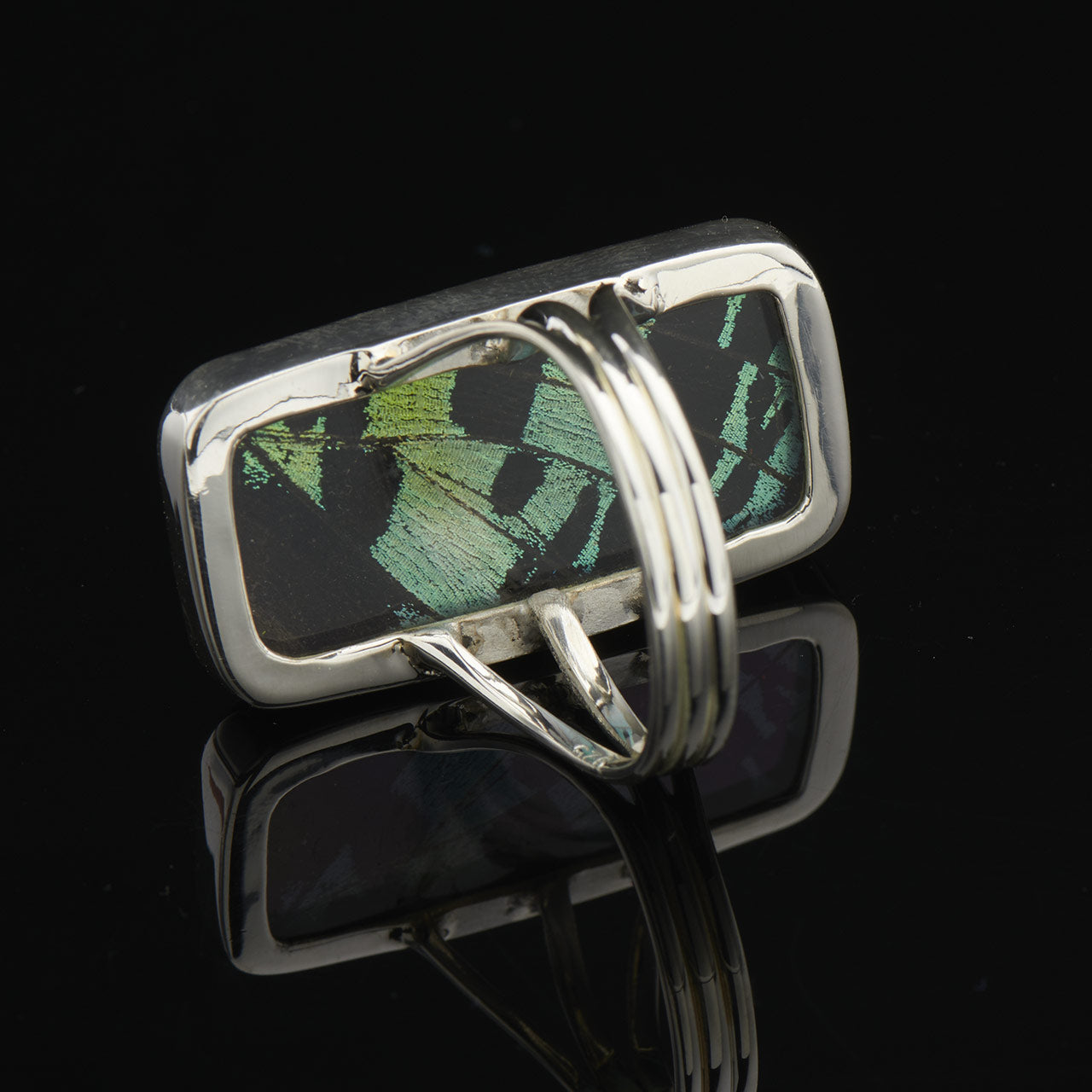 Urania Leilus Fine Silver Rectangle Ring