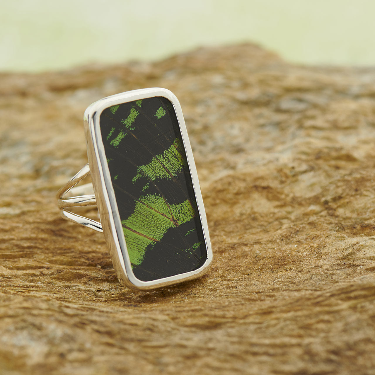 Urania Leilus Fine Silver Rectangle Ring