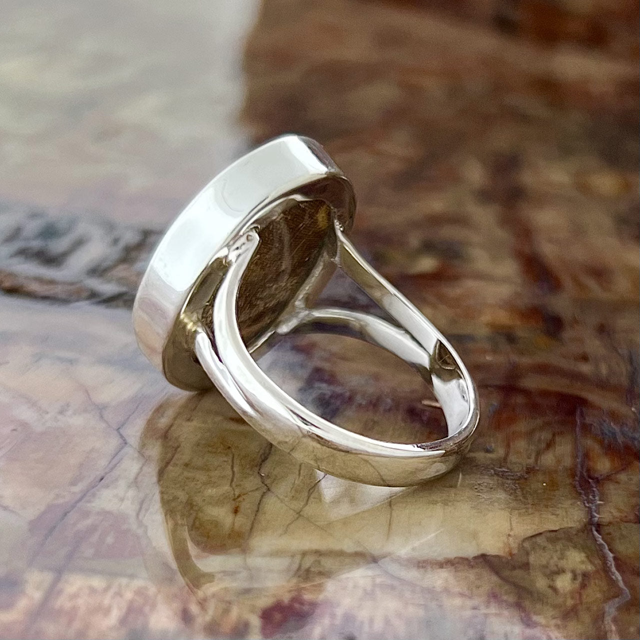 Bl. Morpho Oval Fine Silver Ring