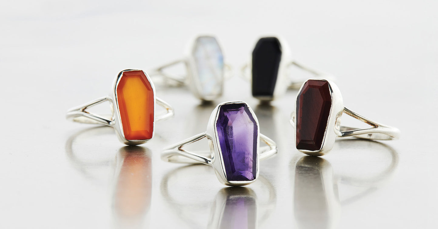 Coffin ring